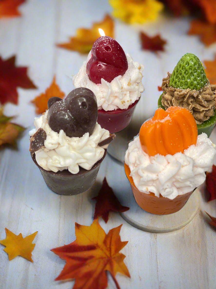 Apple Cinnamon Crumble Candle Cupcake
